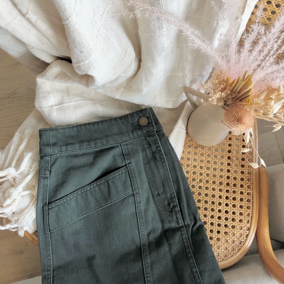 Khaki Skirt 100% Cotton Size Small - Green - Picture 2 of 8